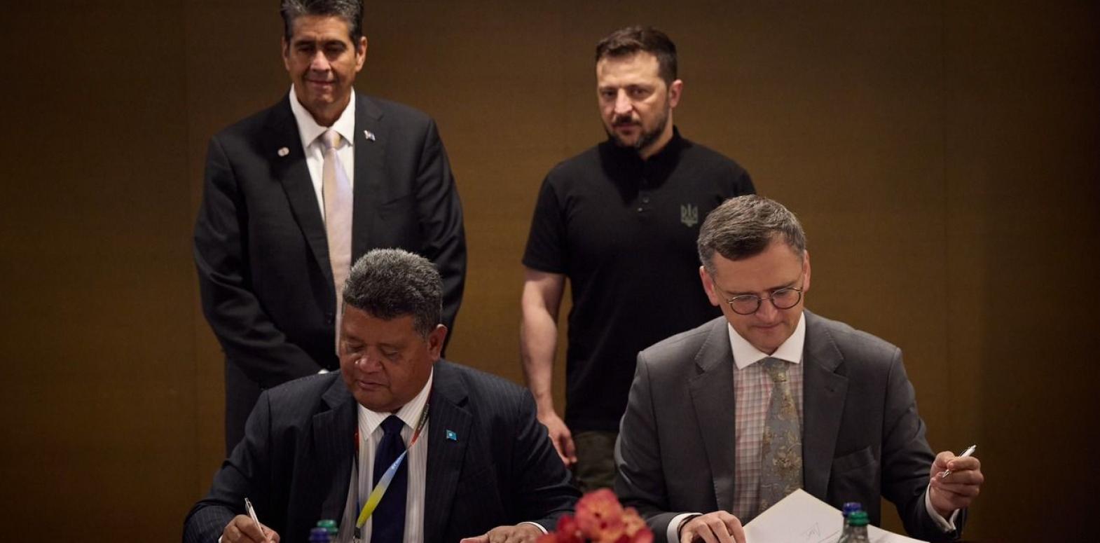 Украина и Палау установили дипломатические отношения