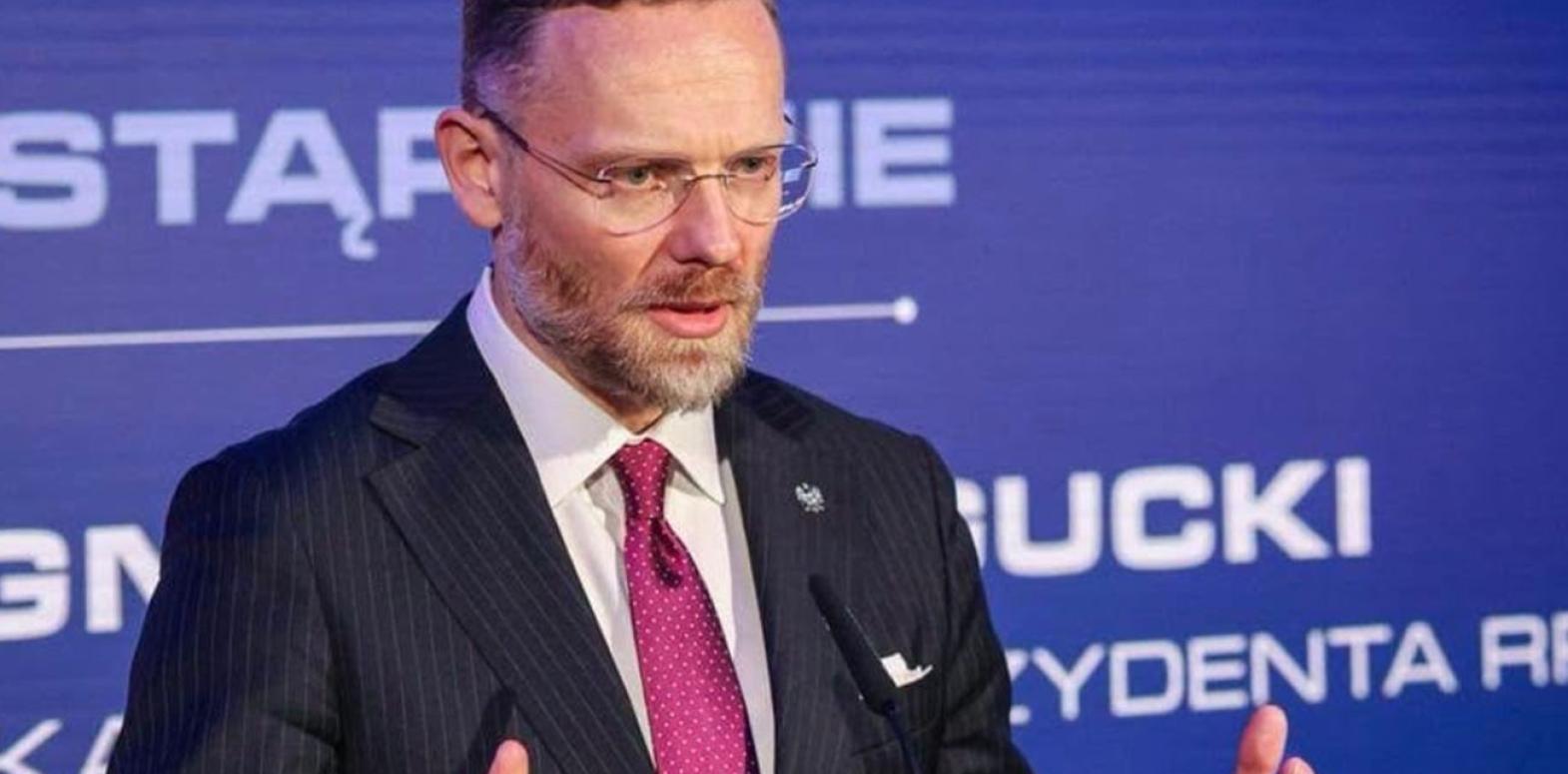 Глава канцелярии президента Польши внесен в базу &laquo;Миротворца&raquo;