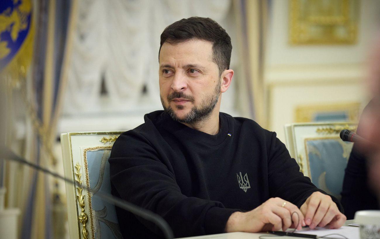 Зеленский анонсировал кадровые изменения в посольствах Украины