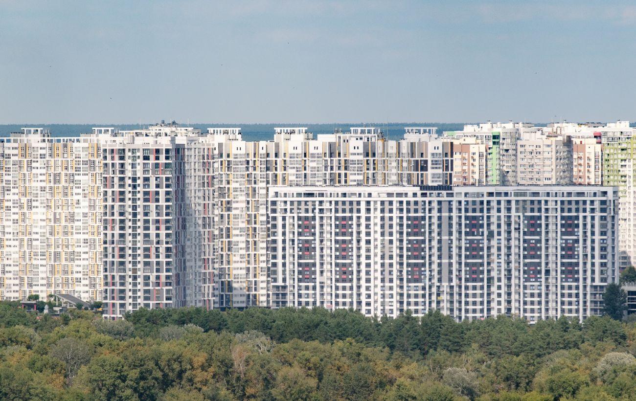 Цены на новостройки осенью: доллар и обстрелы повлияют на рынок