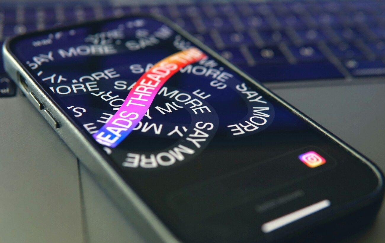 Threads интегрирует Meta AI в личные сообщения