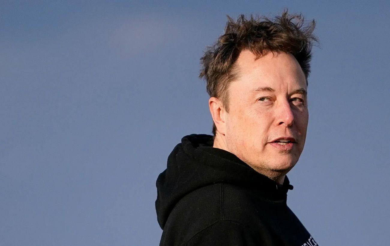 SpaceX будет обучать ИИ Grok на данных сотрудников