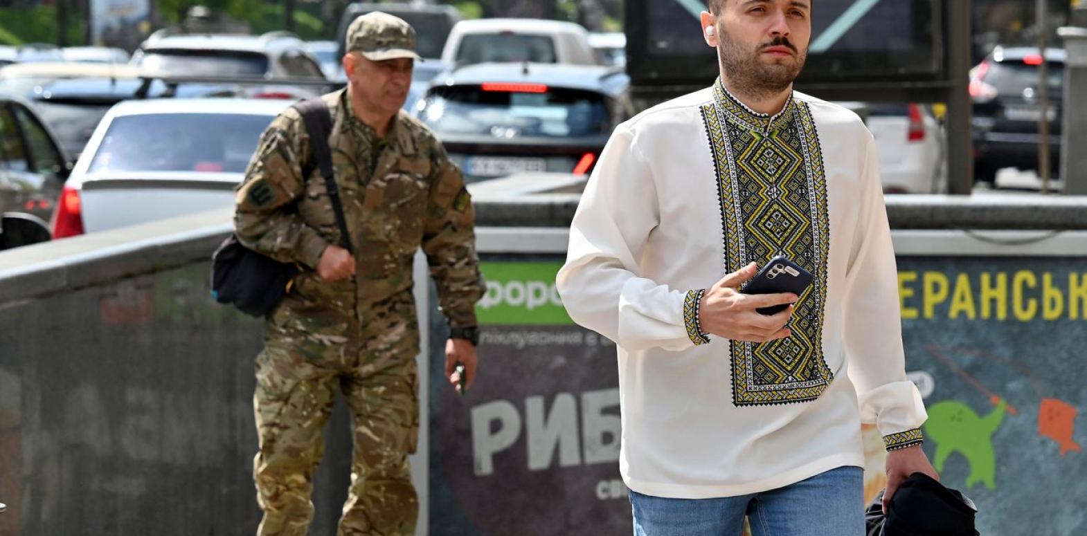 Украинских работников ждет сокращение брони: прогноз юриста