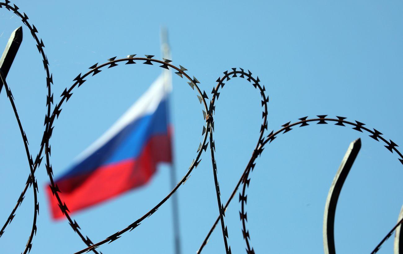 ЕС готовит новый пакет санкций против России: до 1600 лиц и компаний под ударом