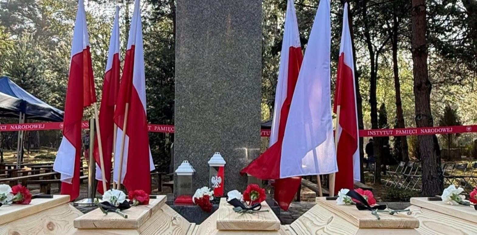 На Волыни перезахоронили 55 жертв Волынской трагедии