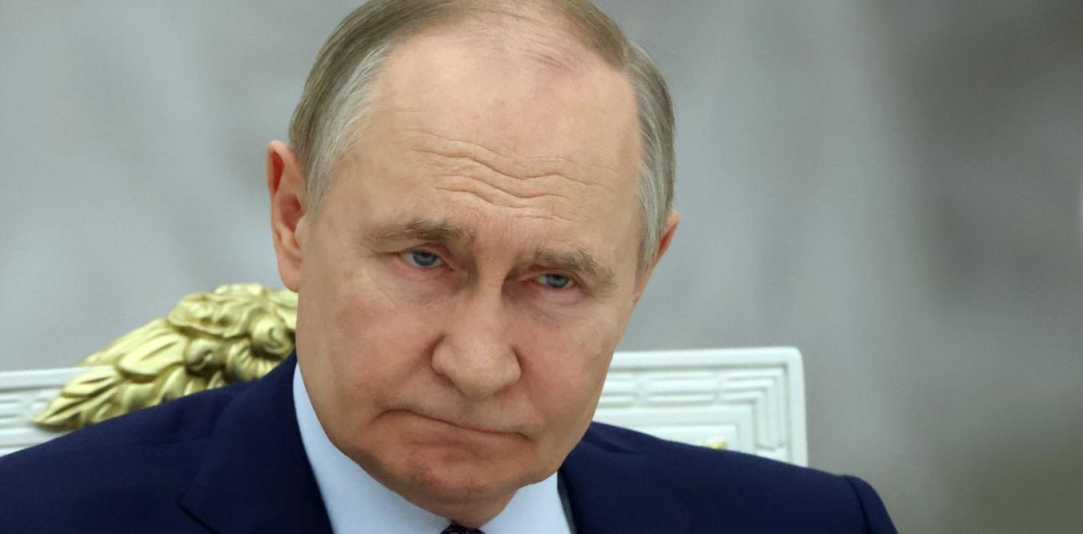 Еврокомиссар: Путин - главная причина войны в Украине