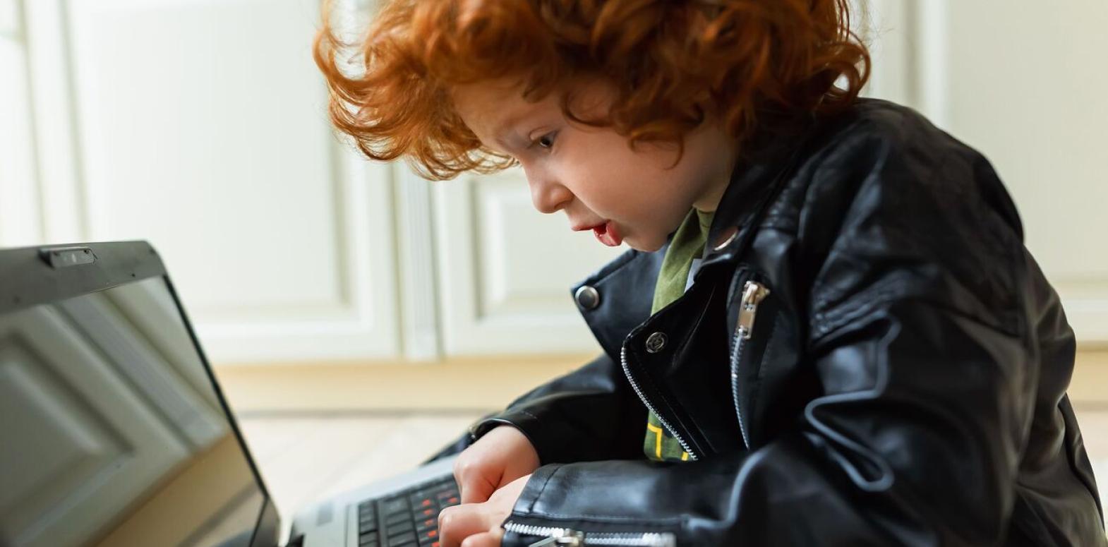 Родительский контроль в ChatGPT: как оградить ребенка от ИИ-зависимости
