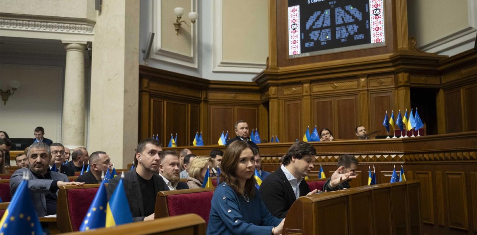 Украина меняет правила налогообложения посылок: что известно