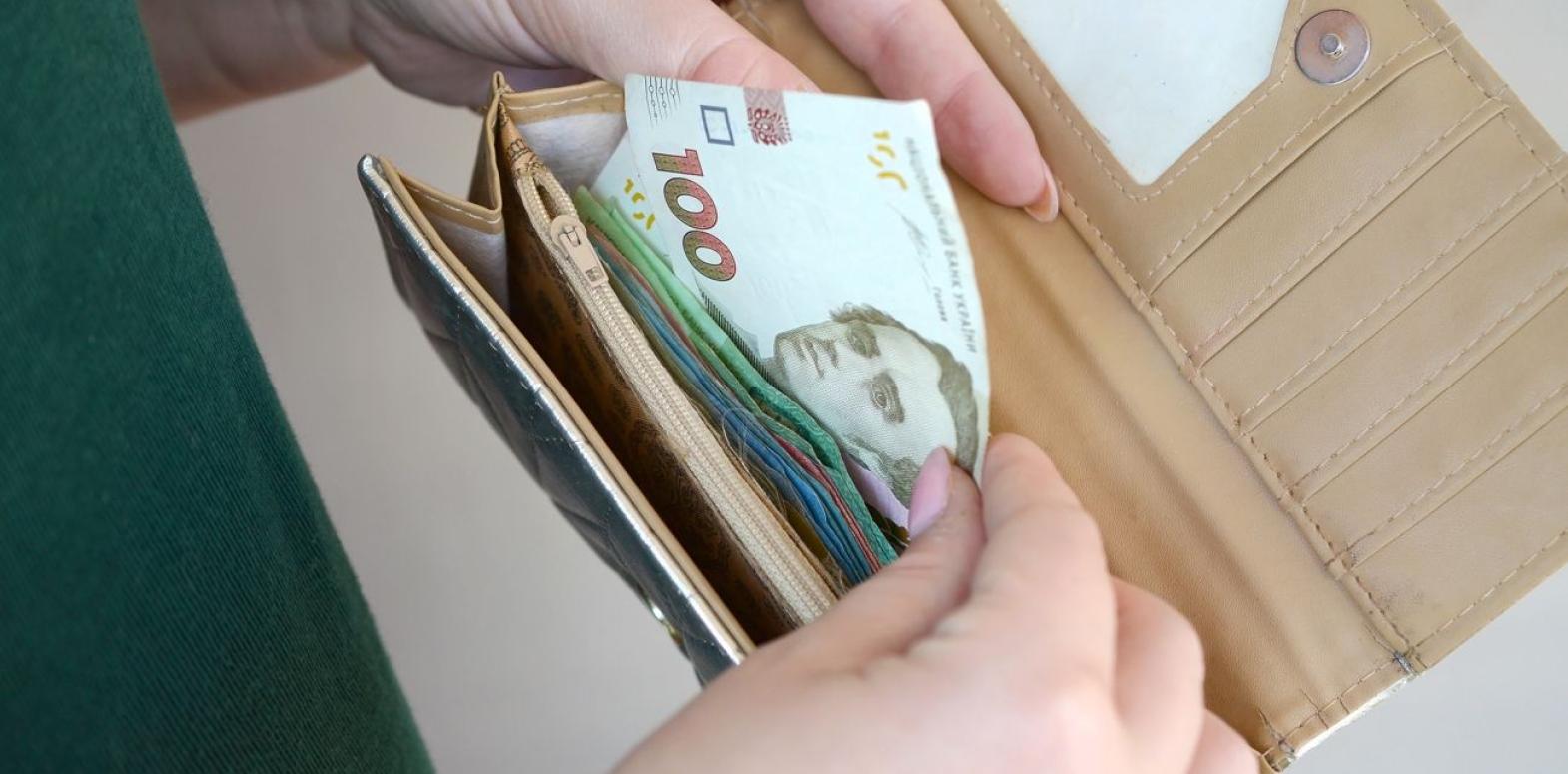 Повышение НДС и акциза на топливо: что ждет украинцев
