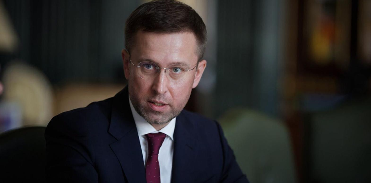 Кабмин Украины пересматривает госрасходы из-за задержки помощи