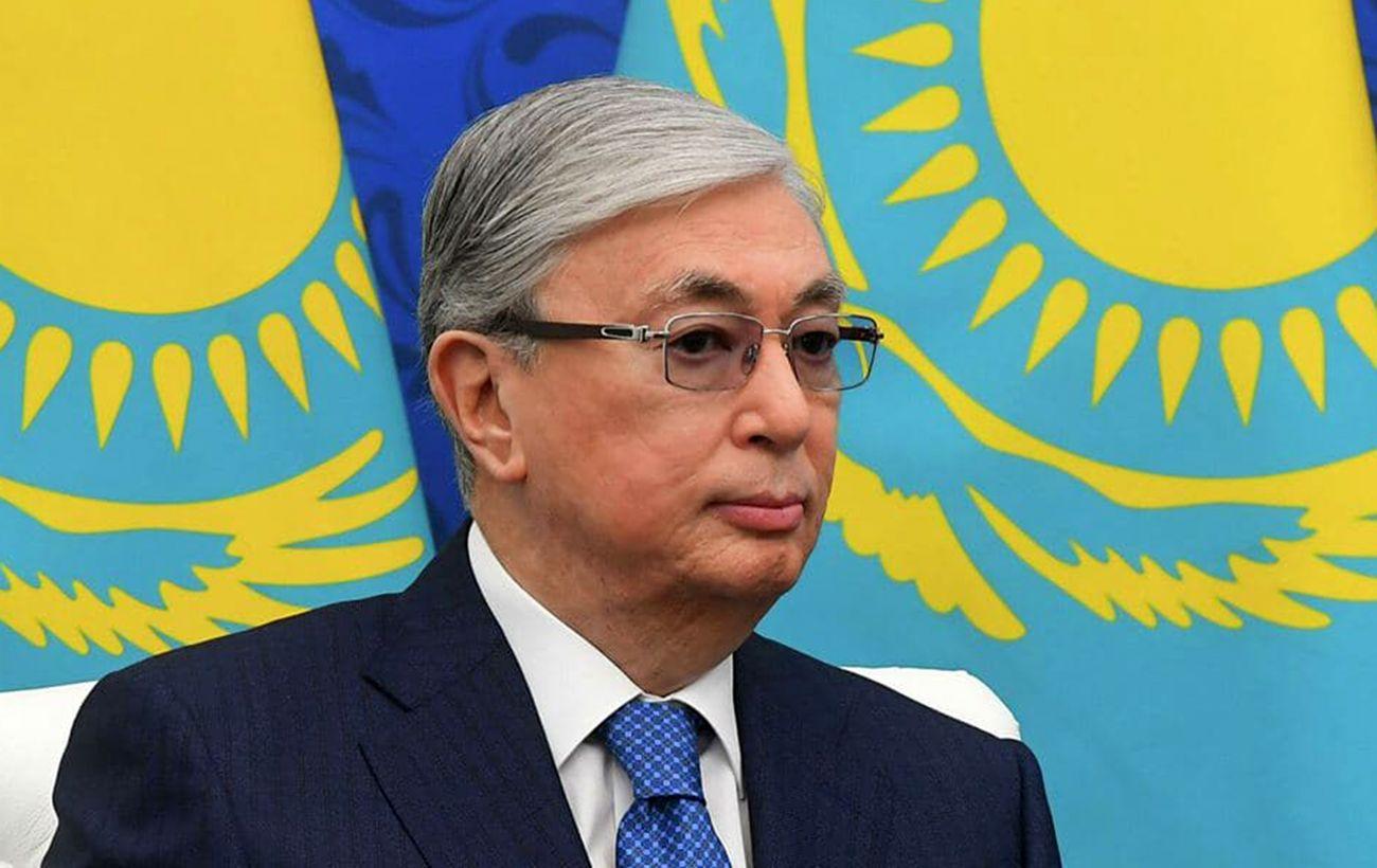 Токаев предложил остановить войну в Украине и похвалил Путина