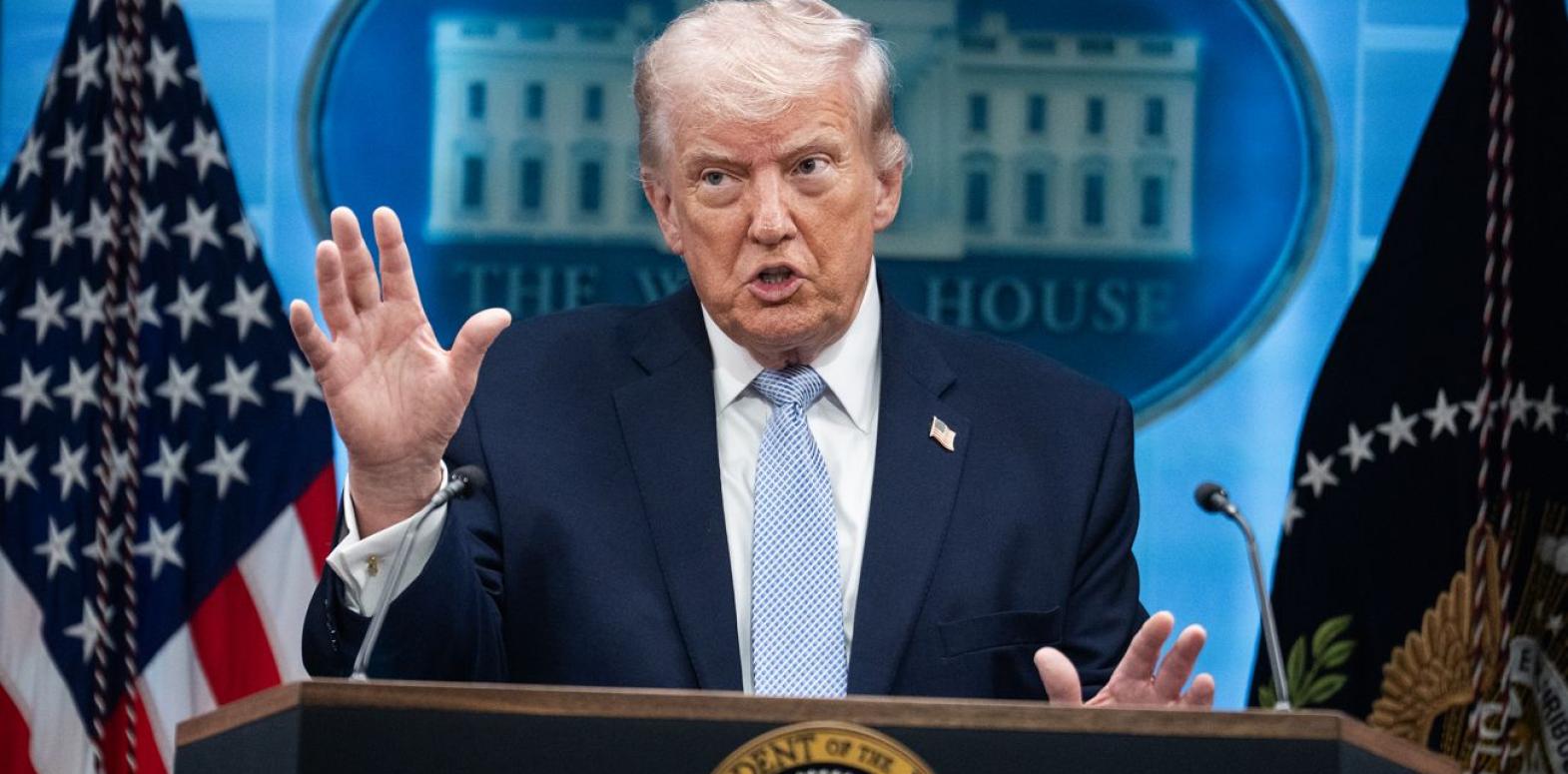 Трамп намекнул на уход пресс-секретаря Белого дома Захарии